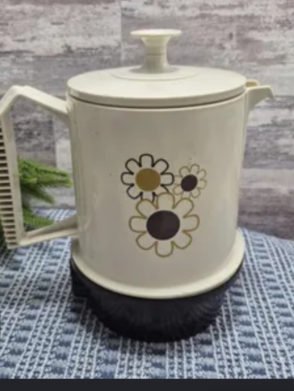 Vintage 1970s Regal Poly Perk 2-4 Cup Electric Coffee Percolator Daisy Flower 75